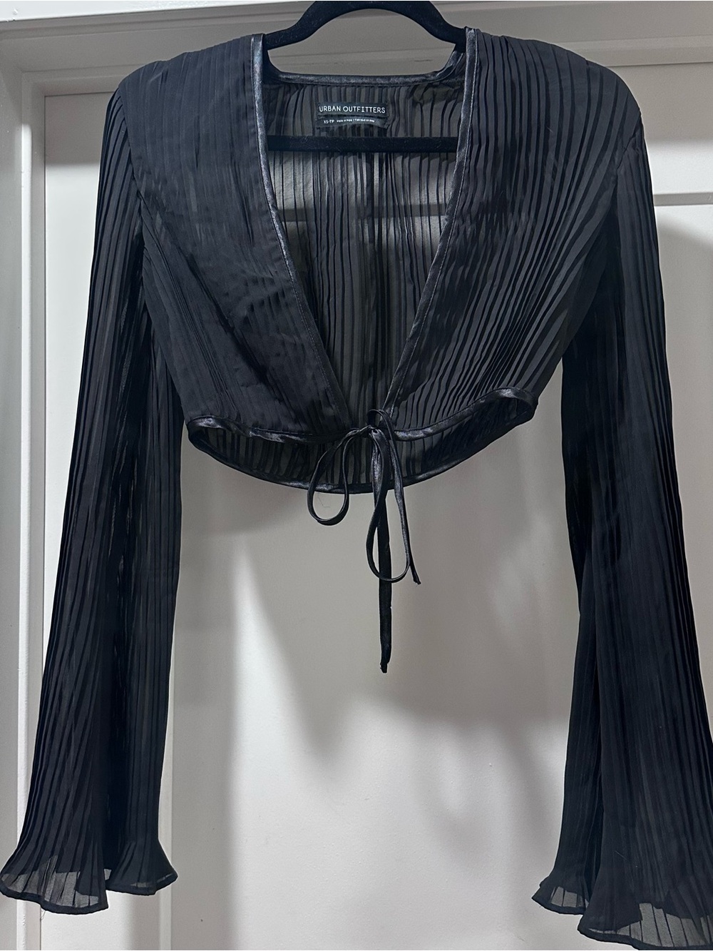 Urban Outfitters Black Pleated Tie-Front Cropped Blouse